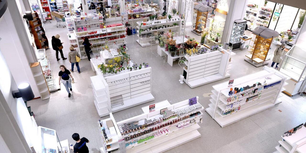 Zagreb: Posljednji radni dan kultne zagrebačke robne kuće Nama u Ilici