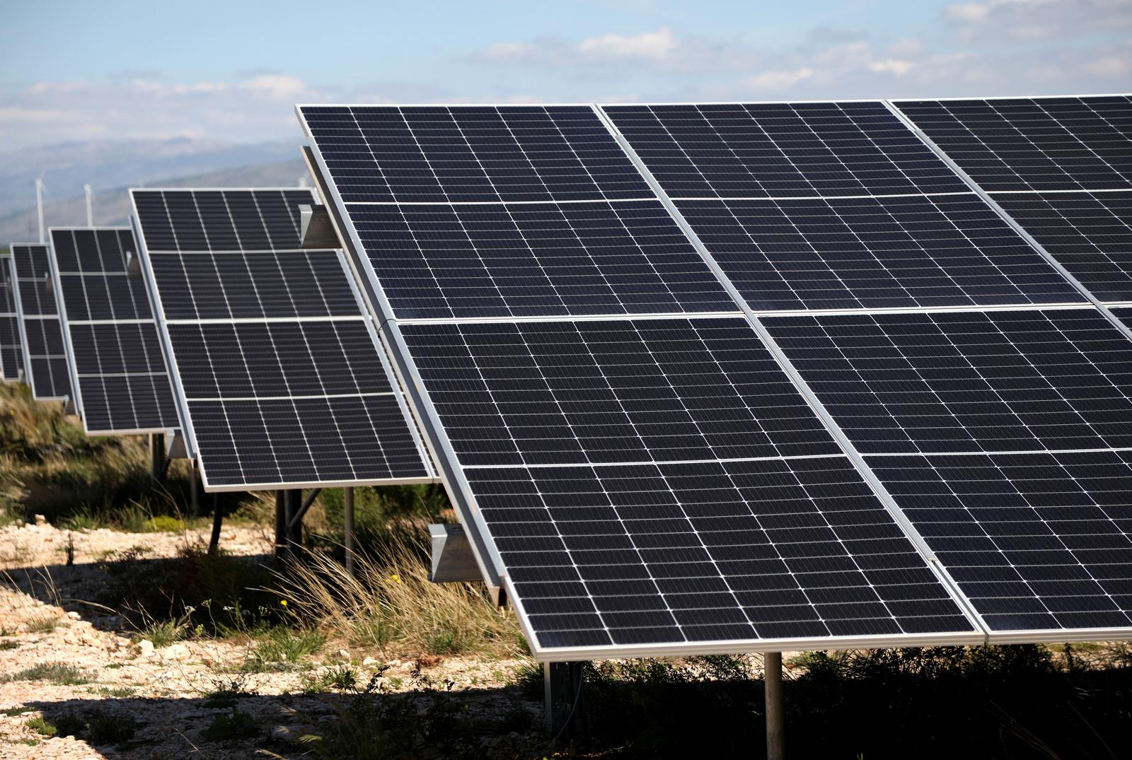Promina: Sunčana elektrana Suknovci