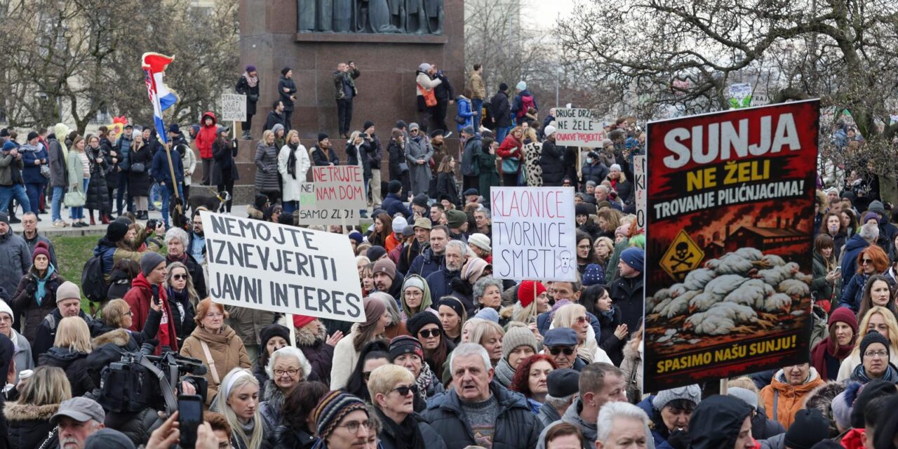 Zagreb: Prosvjed protiv kompleksa industrijskih megafarmi i klaonica peradi u Sisačko-moslavačkoj županiji