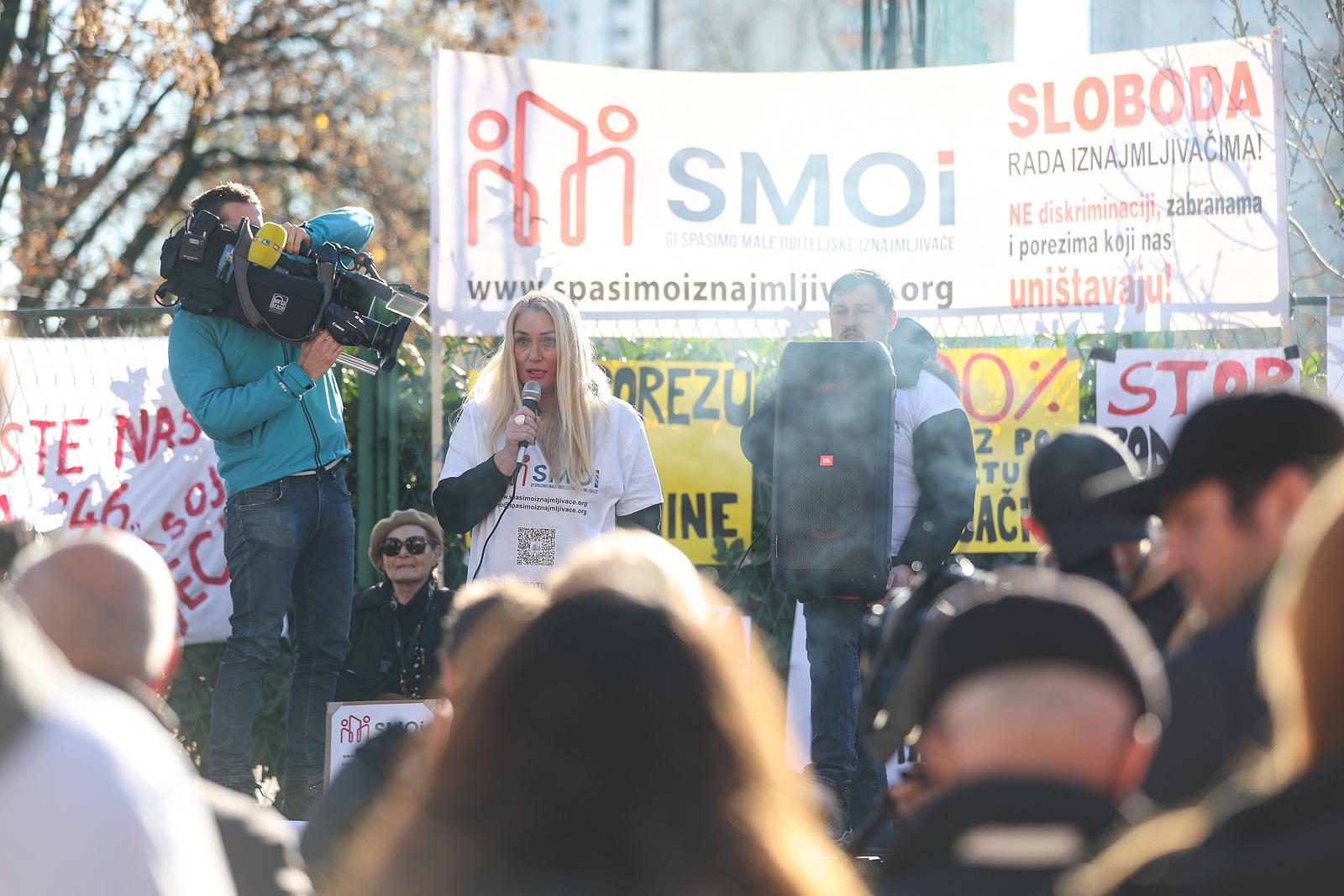 Zagreb: Prosvjed inicijative “Spasimo male obiteljske iznajmljivače”