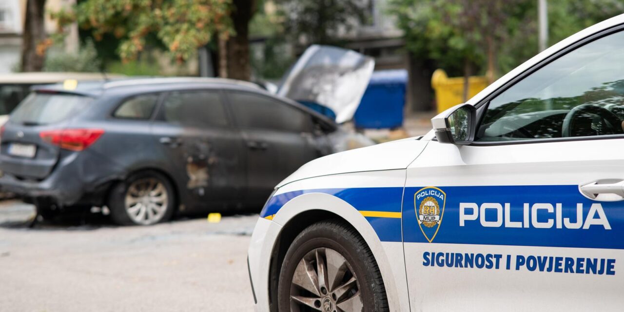 Zagreb: Usred noći izgorio automobil