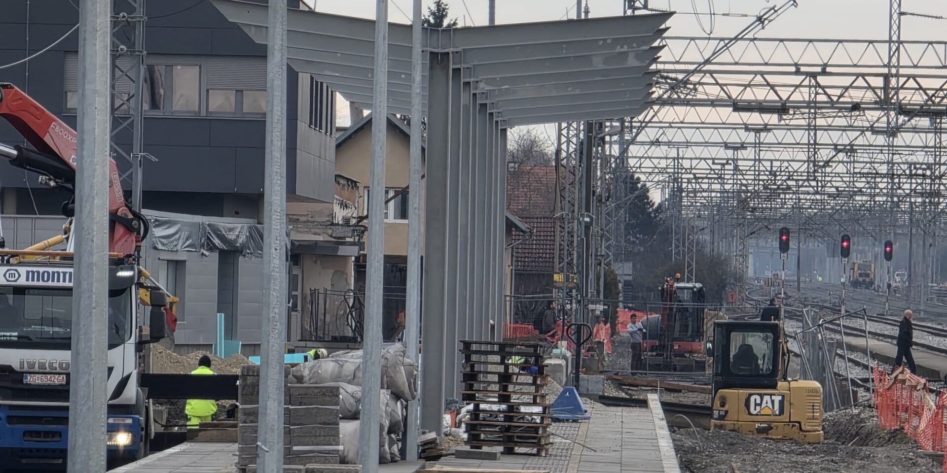 WhatsApp Image 2026-01-31 at 15.03.05 (1)