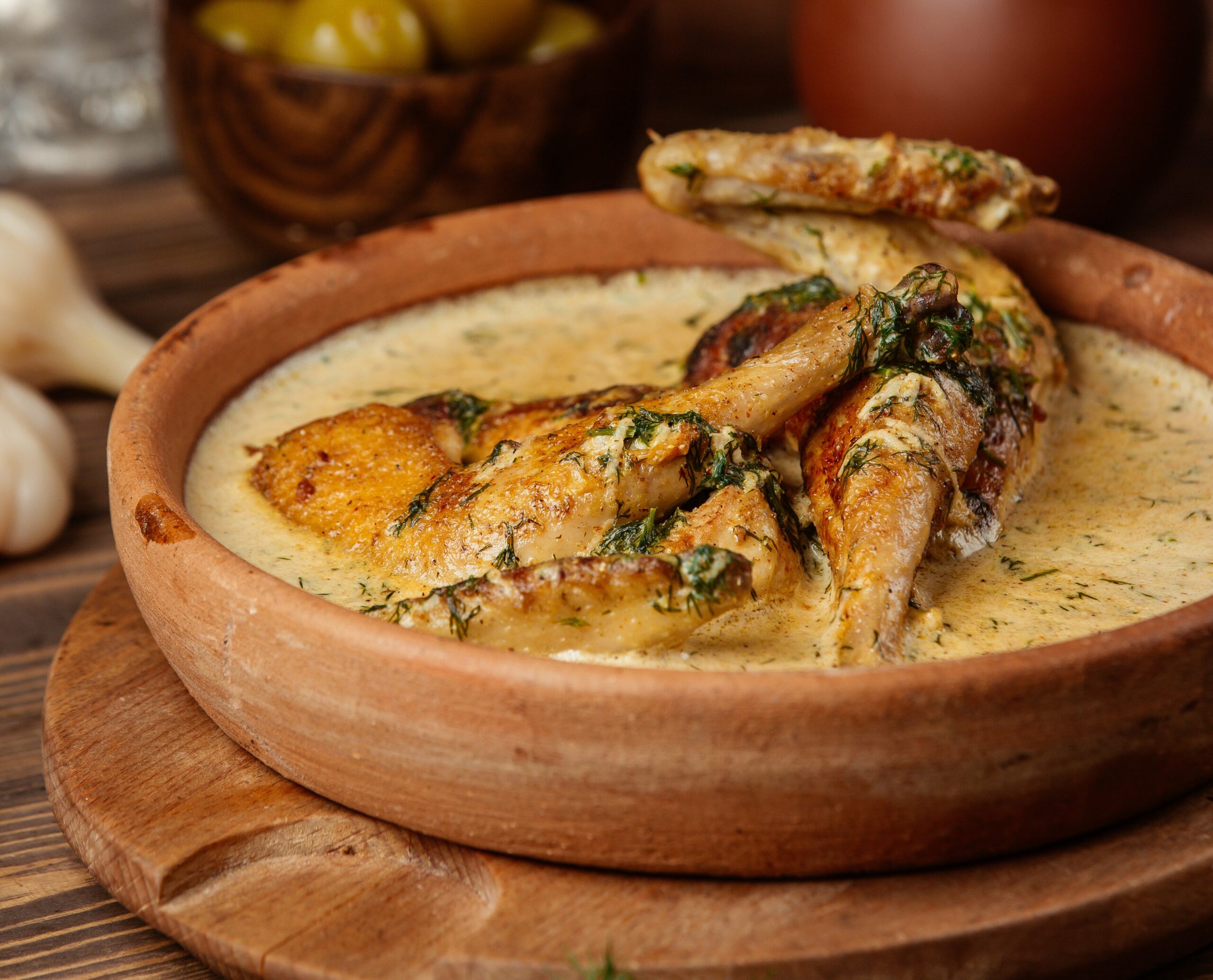 creamy-mushroom-garlic-sauce-with-grilled-chicken-herbs