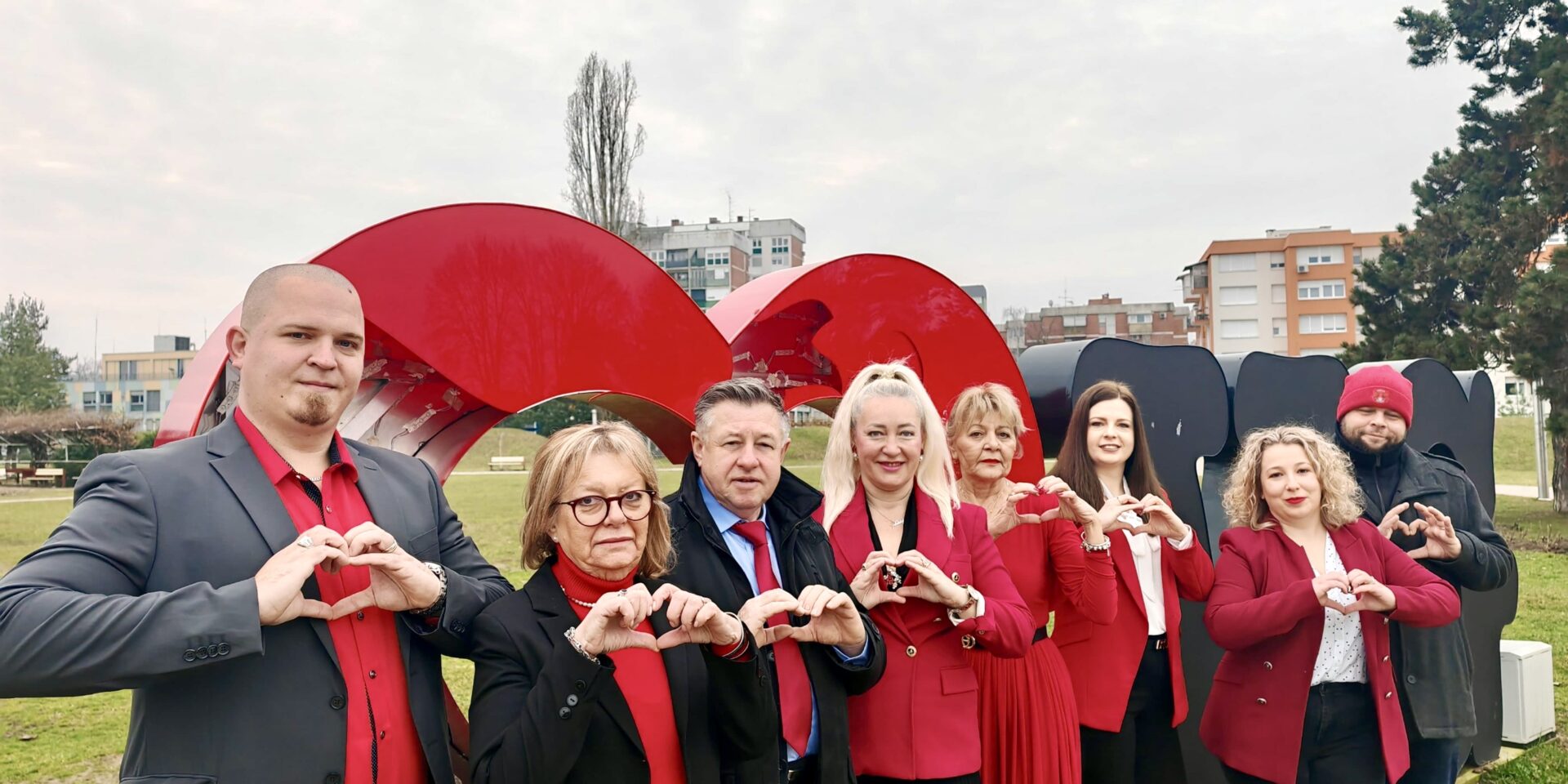 e1ad2cd1-7fa5-44f0-b018-c82d5742746e