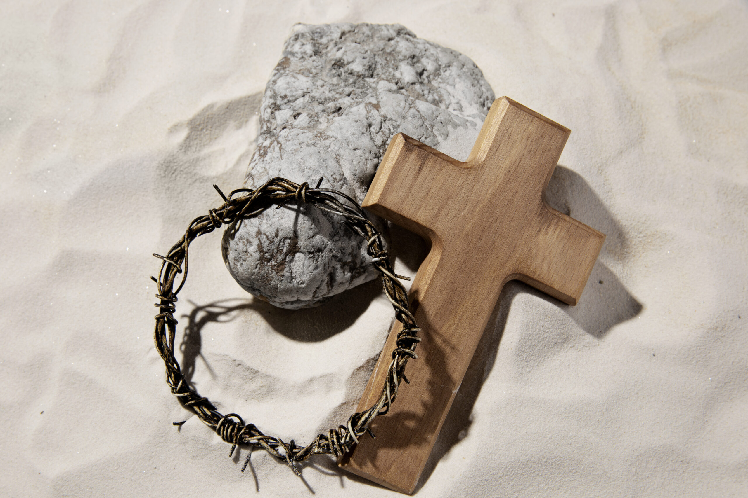 high-angle-wooden-cross-crown-thorns