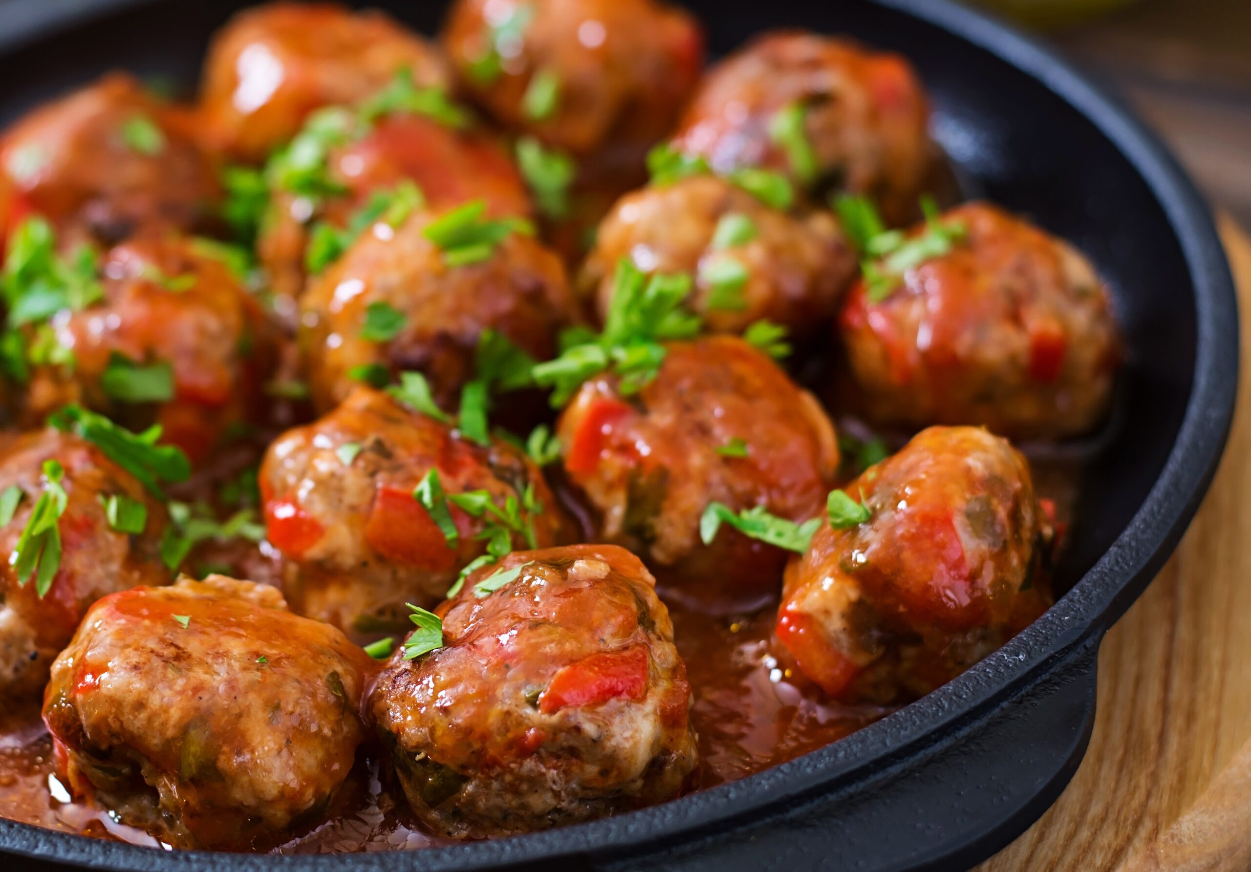 meatballs-sweet-sour-tomato-sauce