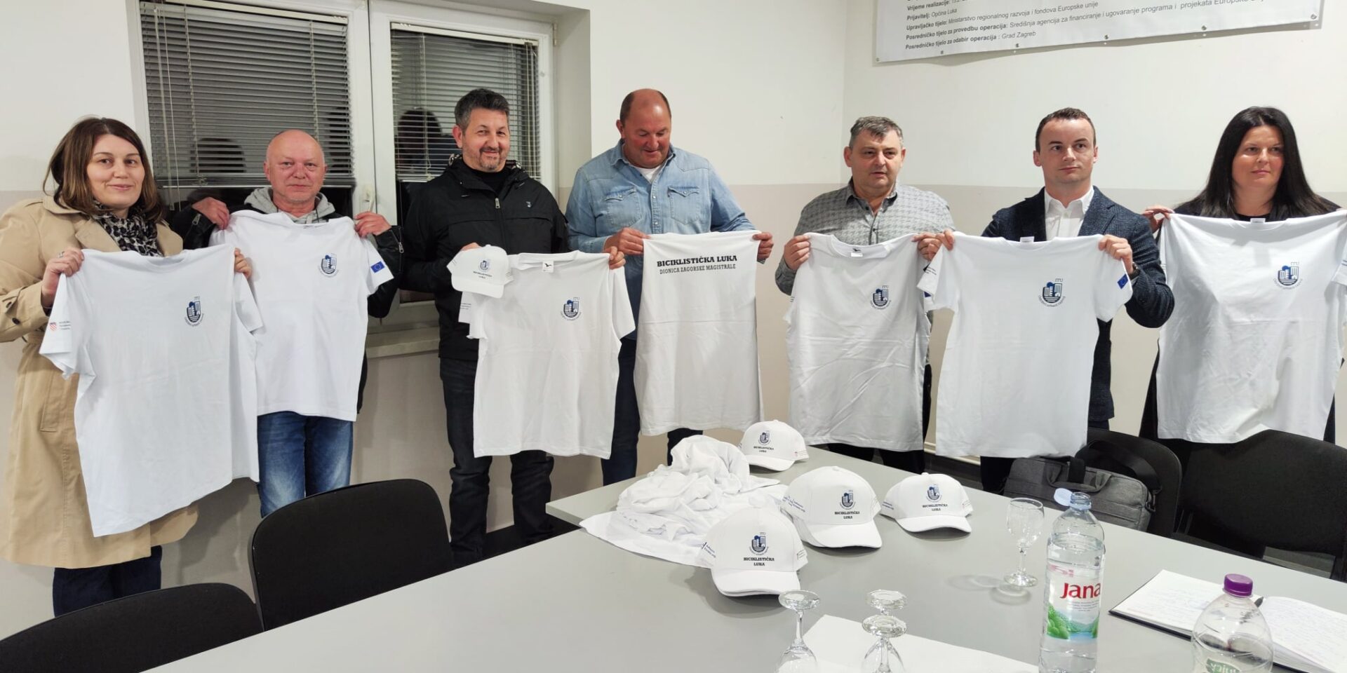 08bba1a2-32ef-4062-9f38-db3600a14a32