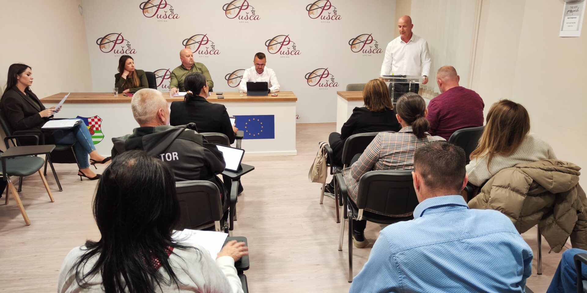 97af7912-a911-48b7-8107-6ca7272d5585