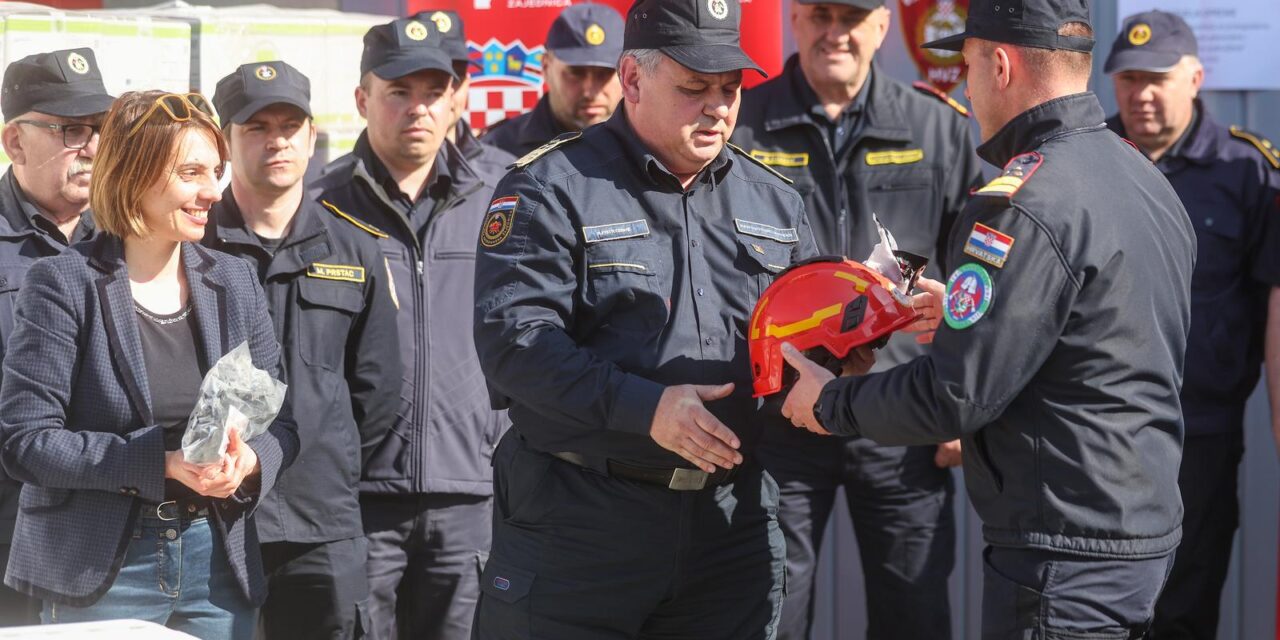 Zagreb: Hrvatska vatrogasna zajednica organizira raspodjelu osobne zaštitne opreme nabavljene u sklopu EU projekta