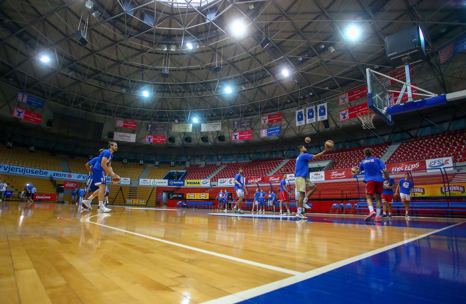 Zagreb: Prvi trening seniorske ekipe košarkaškog kluba Cibona