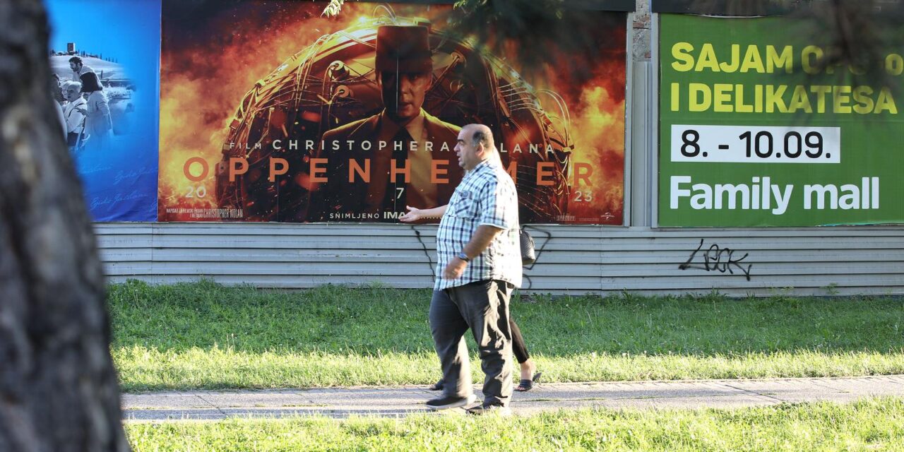 Zagreb: Klub neovisnih zastupnika traži uvrštavanje izvješća o postavljanju plakata, reklama i panoa na sjednicu Gradske sklupštine