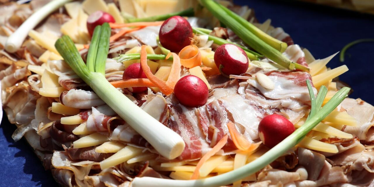 �ibenik: Podjela hrane na uskr�nji ponedjeljak