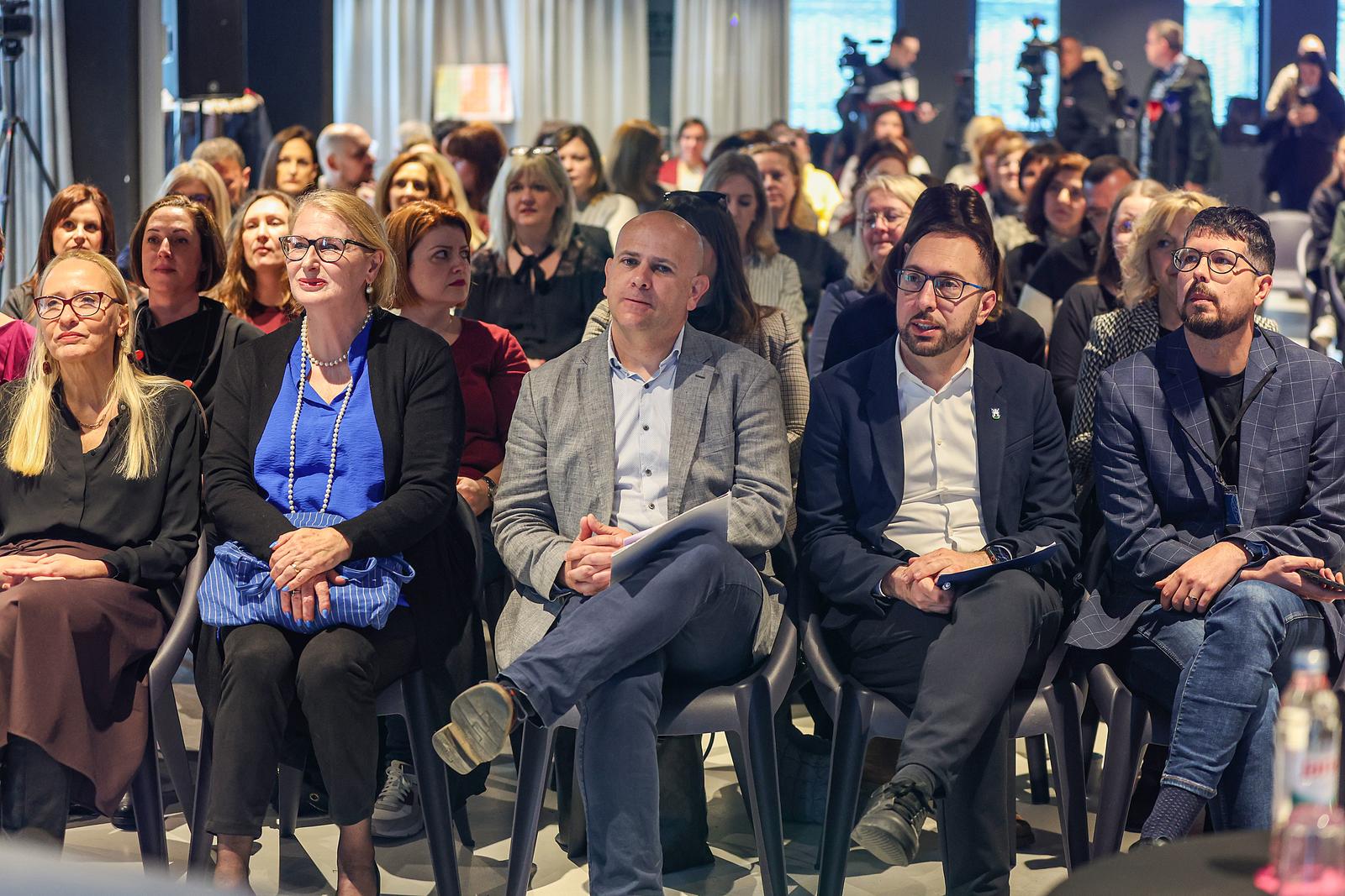 Gradonačelnik Tomašević otvorio je cjelodnevnu konferenciju Autizam i mentalno zdravlje