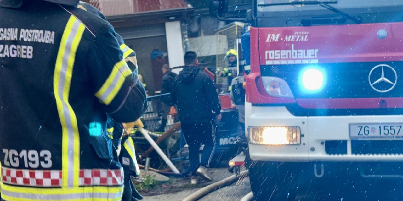 Donji Dragonožec: Zapalio se kafić Dva volana