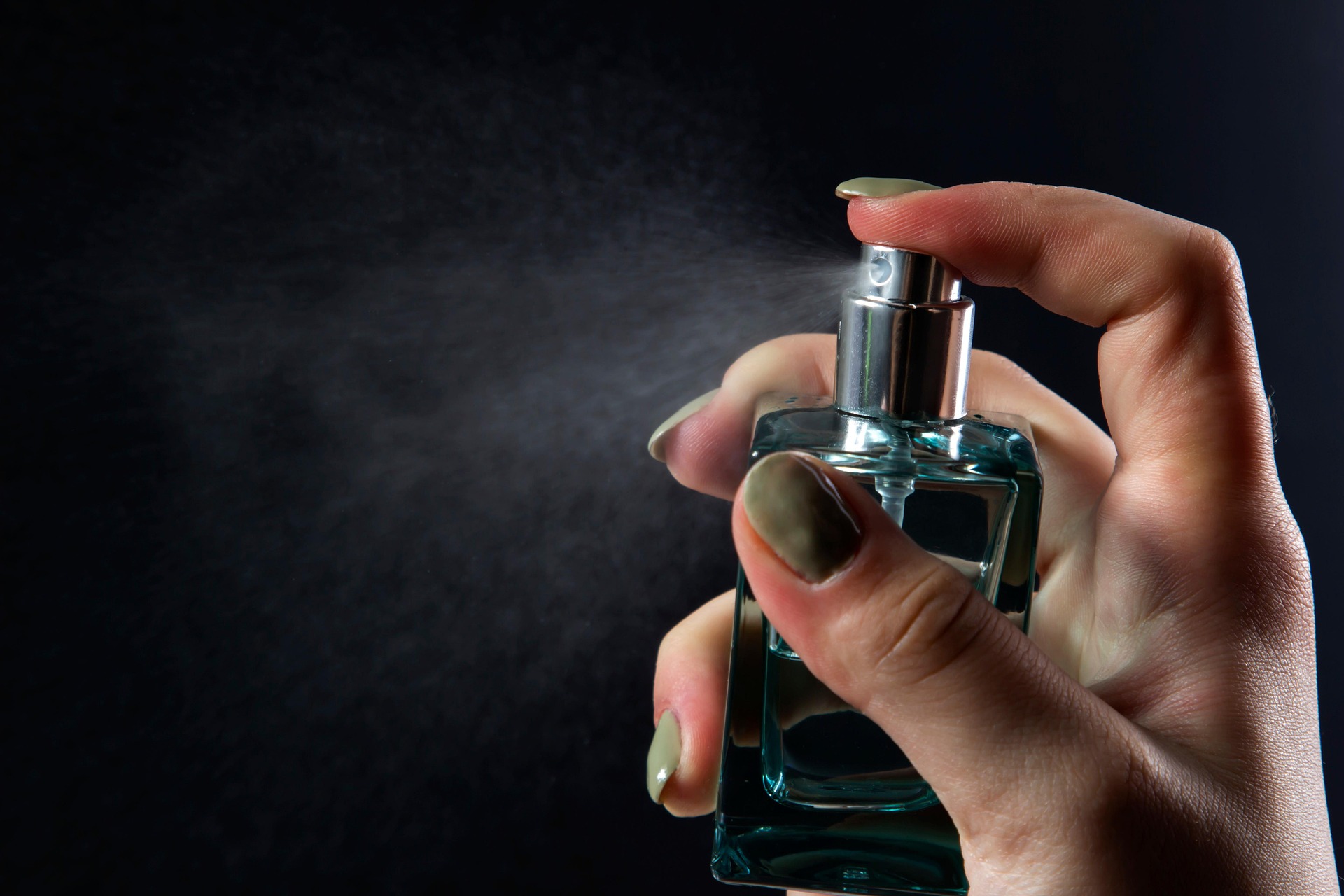 avakaphoto-eau-de-toilette-6399434_1920