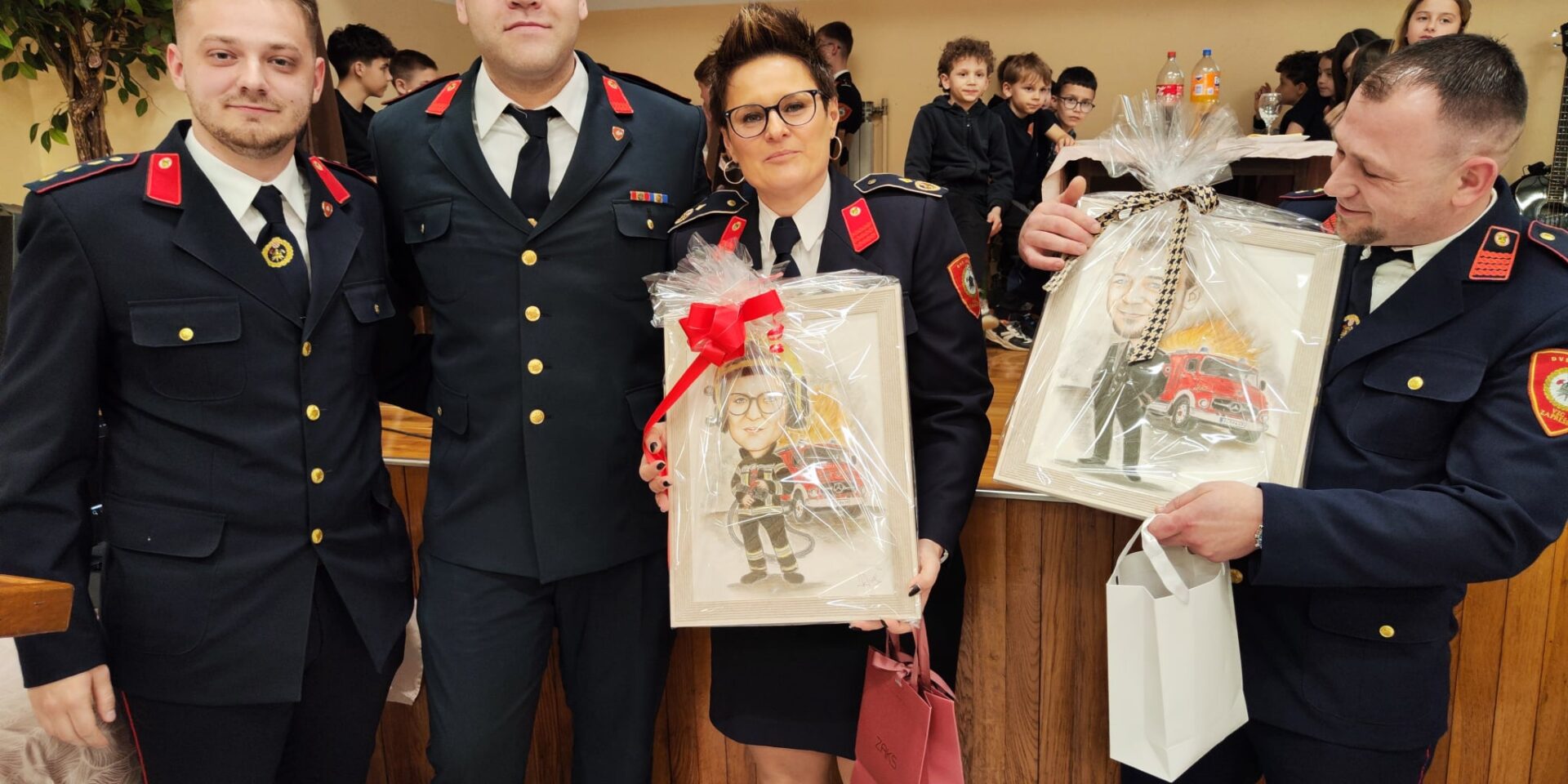 dfdf5dcb-c669-40b1-a6c6-738eae1b3580