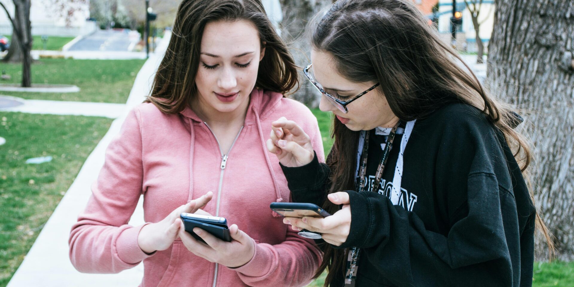 pexels-brett-sayles-1000739