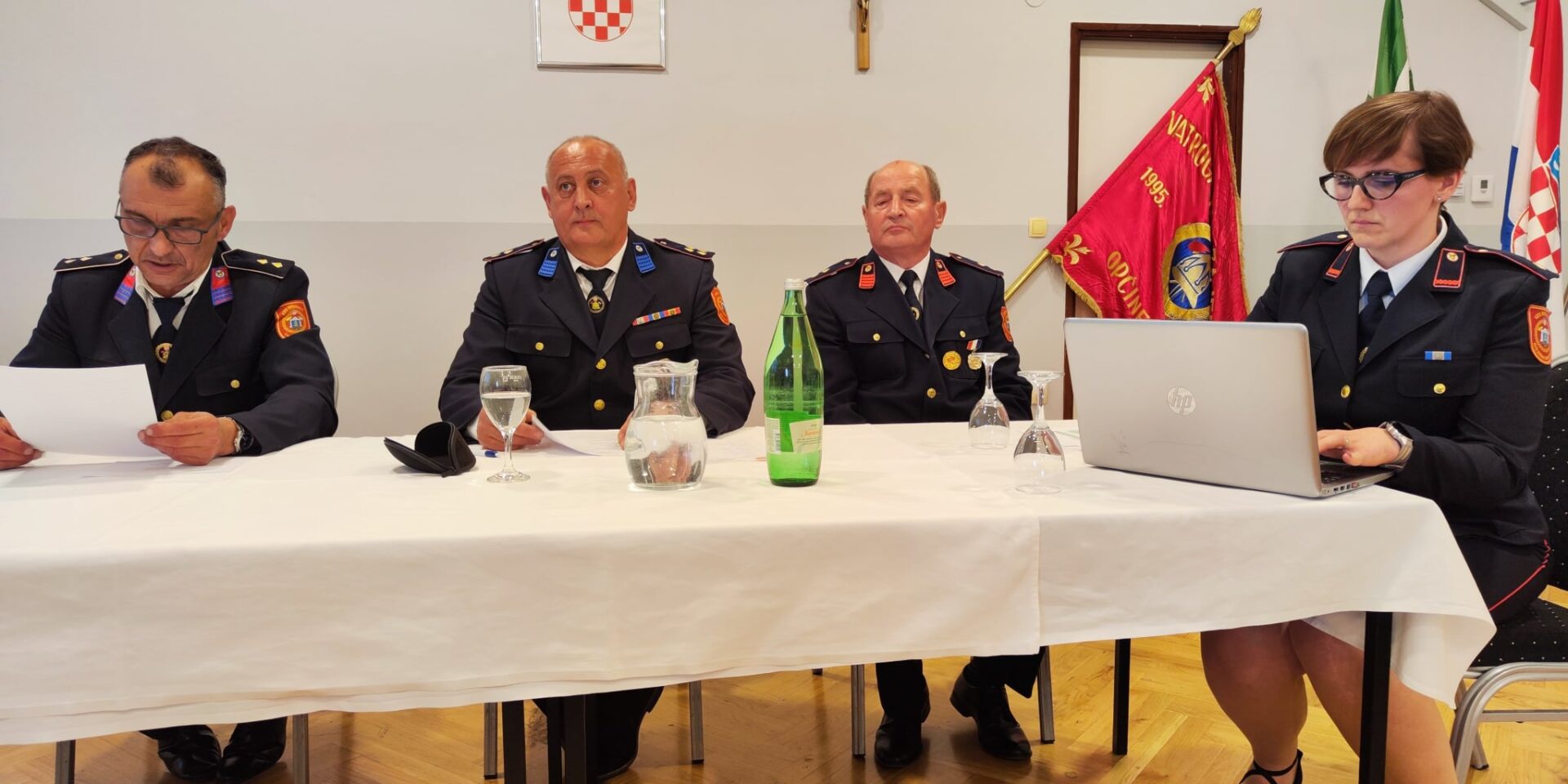 8cb11471-5a4c-4c95-8df3-d20cc787750d