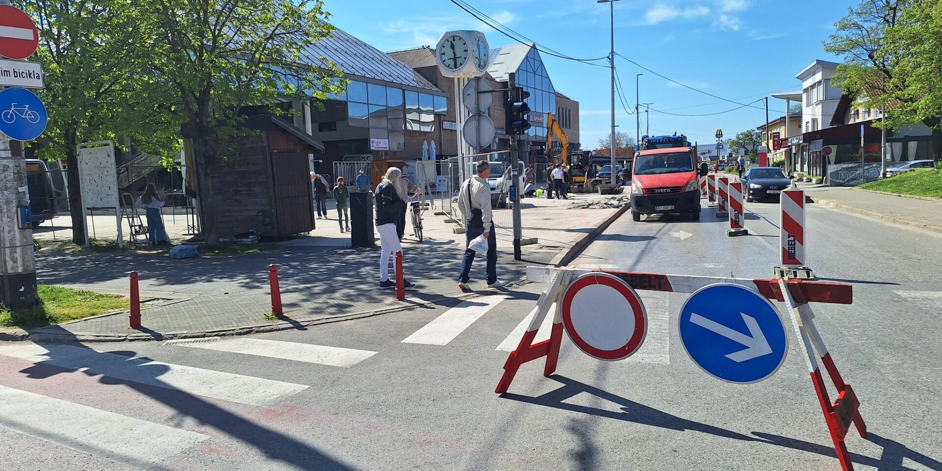 Autobusno-ugibaliste