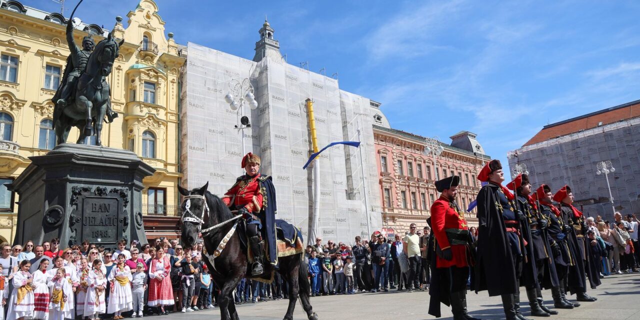 Zagreb: Svečana smjena straže Počasne satnije Kravat pukovnije