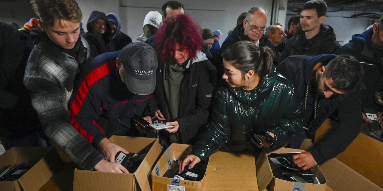 Zagreb: U policiji organizirana prodaja predmeta kojima je istekao rok čuvanja