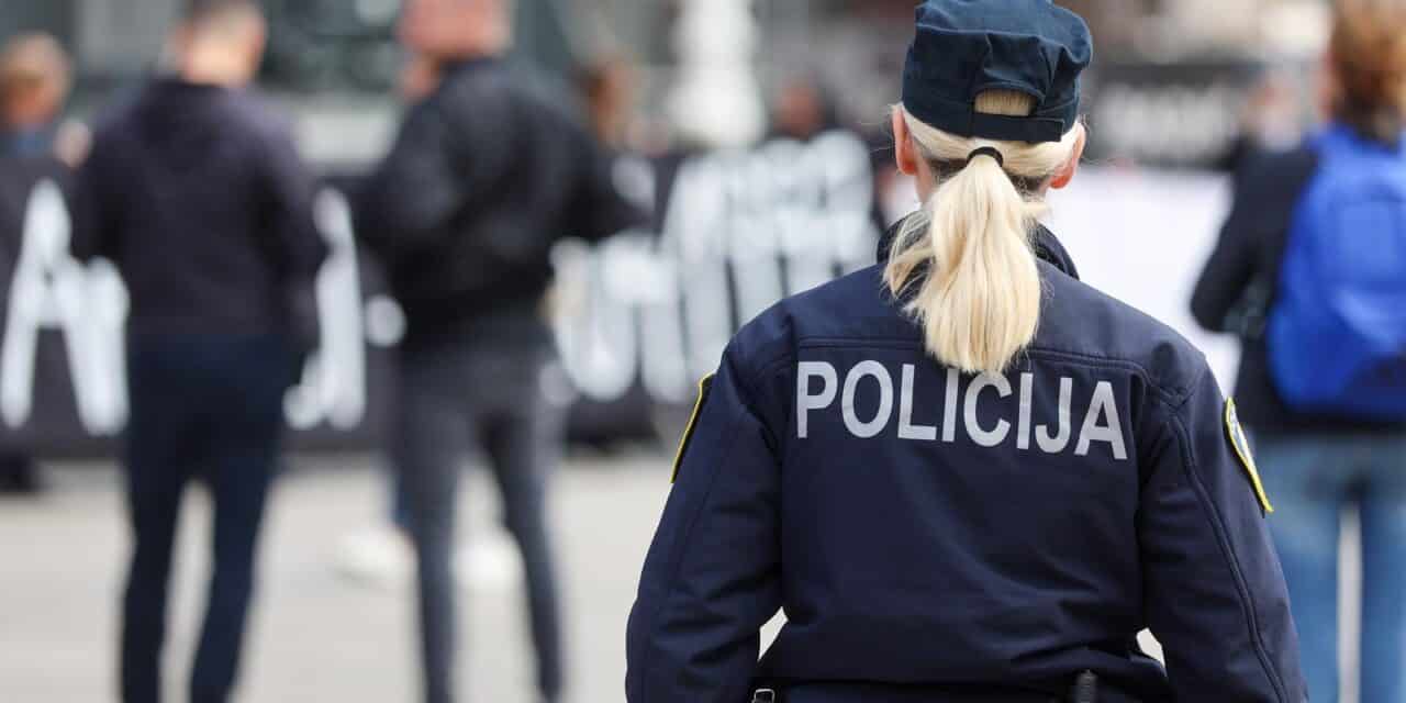 Zagreb: Polusatna antiratna akcija povodom obljetnice zločina u Ahmićima