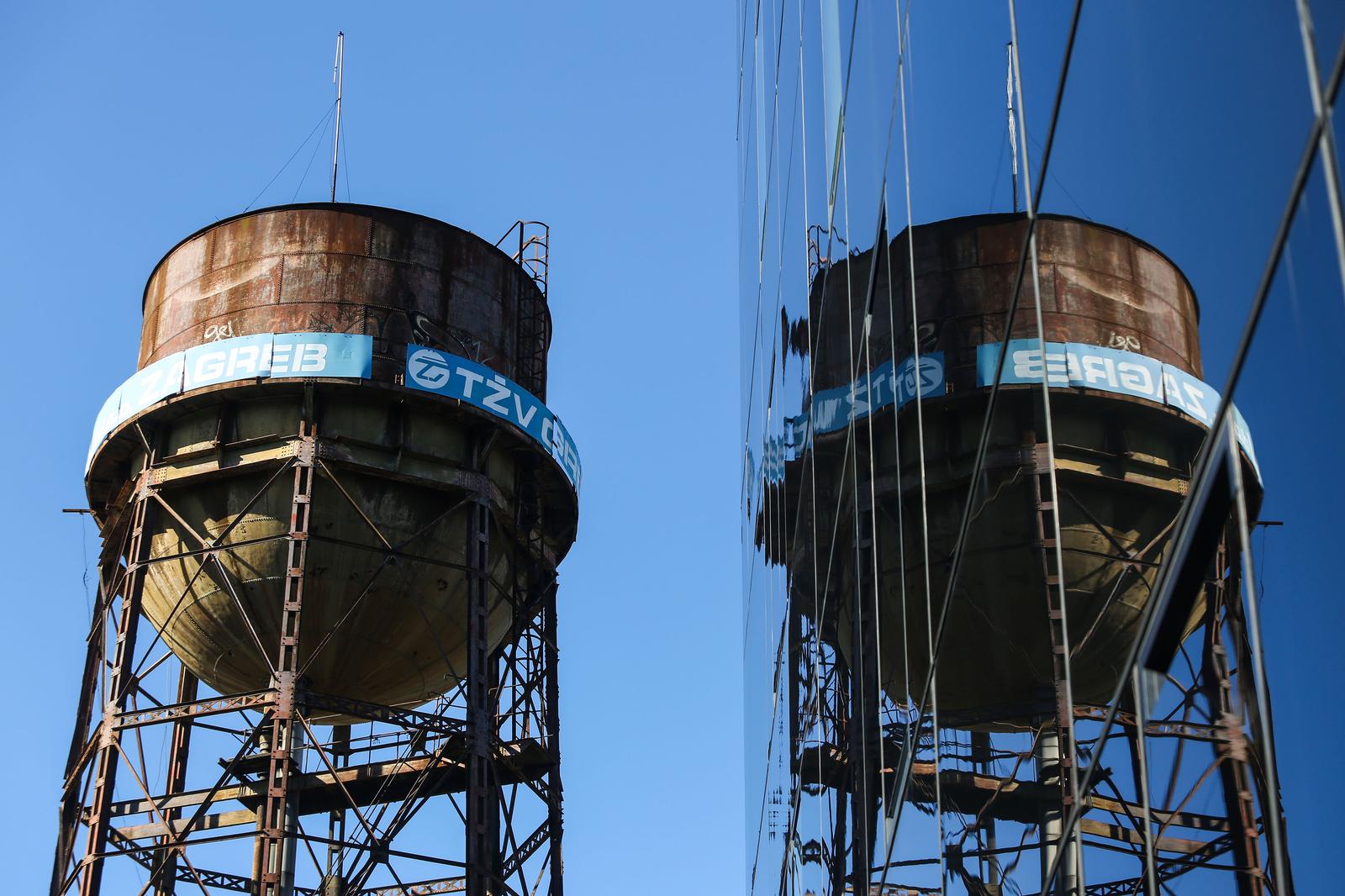 Zagreb: Zapuštena stara tvornica Gredelj
