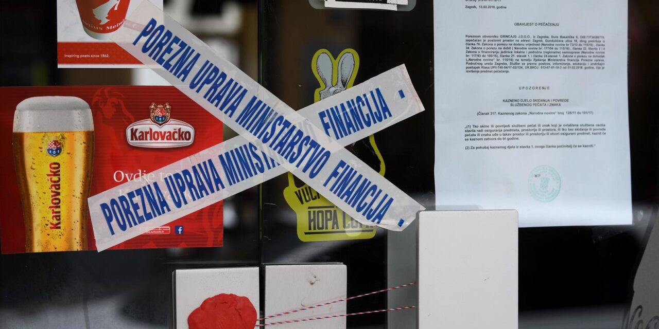 Pe?at Porezne uprave na kafi?u