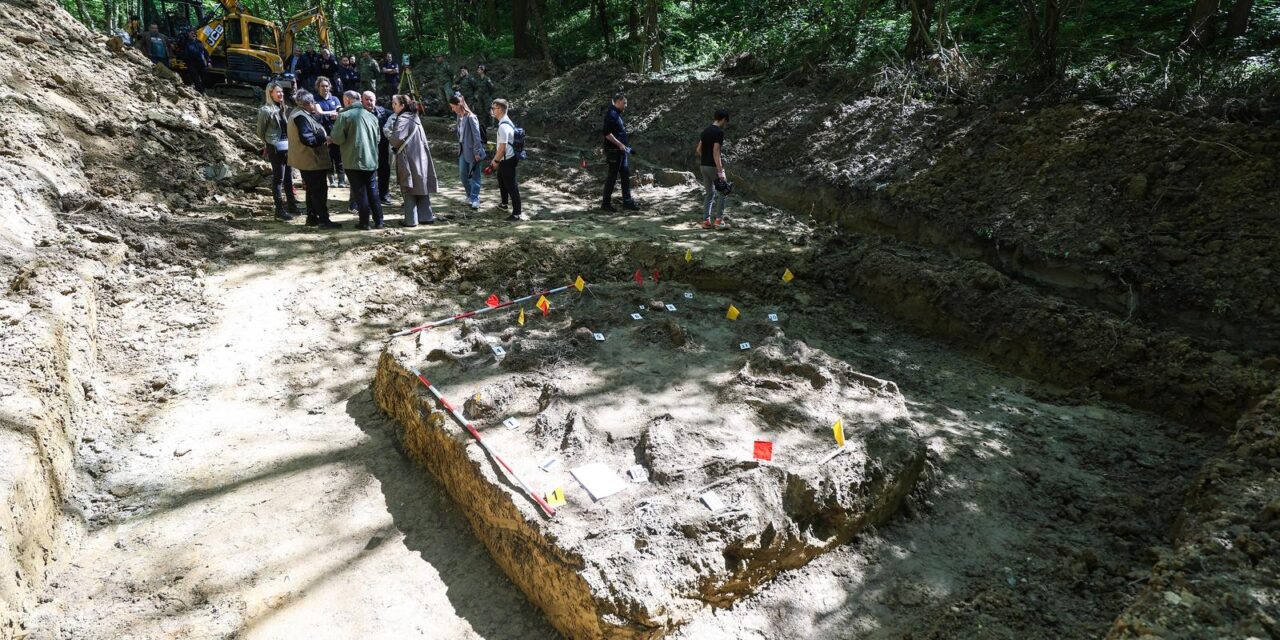 Ministar Medved posjetio je jednu od lokacija masovnih grobnica na podru?ju grada Zagreba