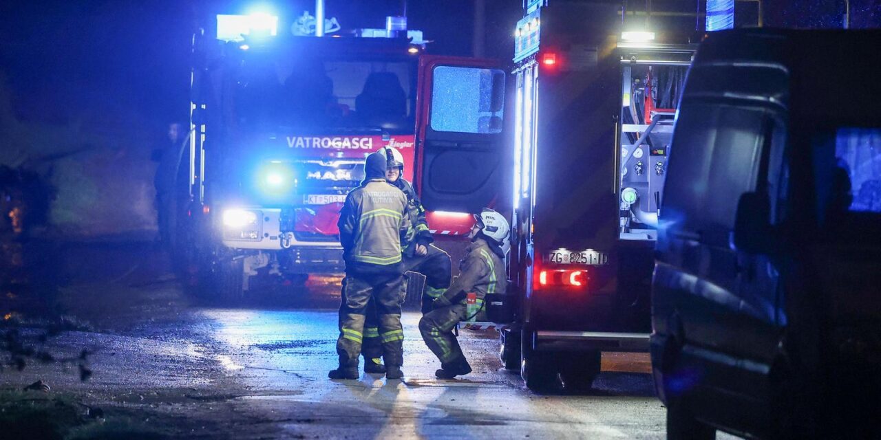 Kutina: Zapalila se Tvornica paleta u naselju Gojlo