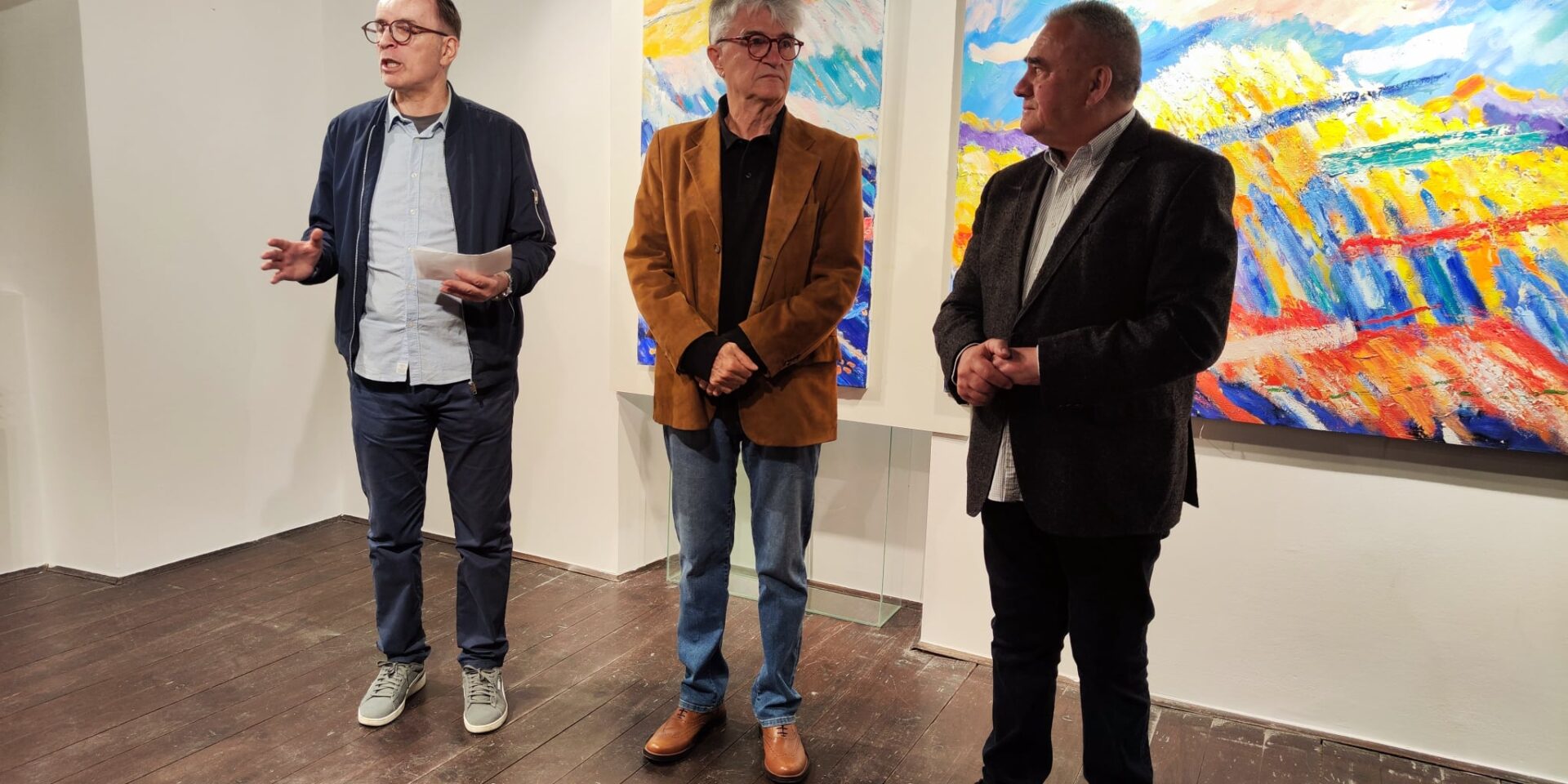 e7e7fb7d-21ee-4ab7-be20-d606569dbb28