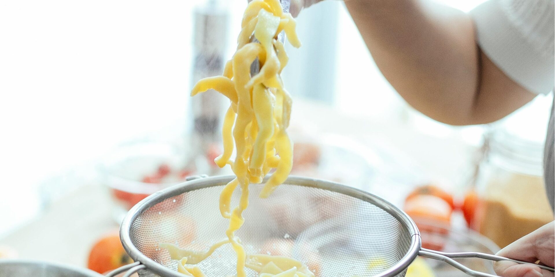 pexels-katerina-holmes-5907613