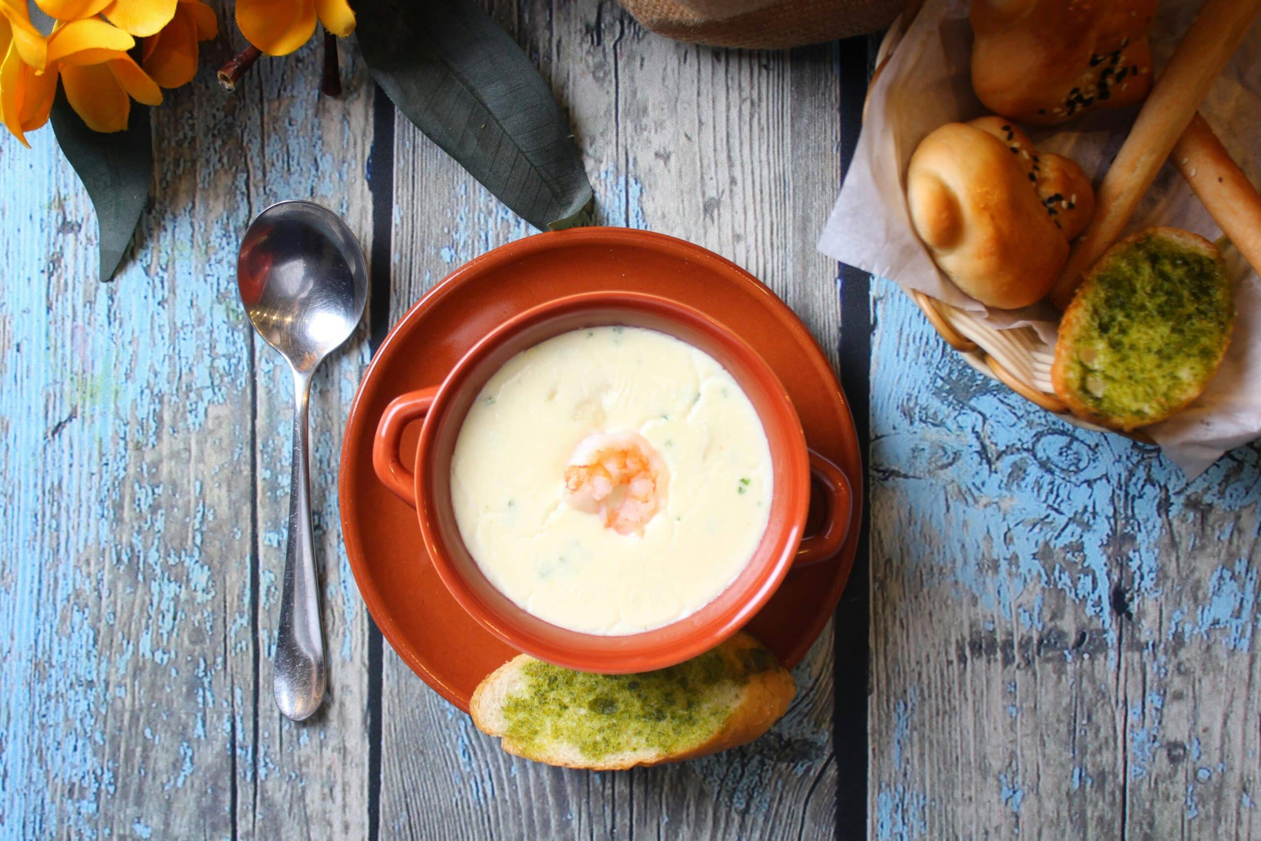 pexels-shameel-mukkath-3421394-5639441