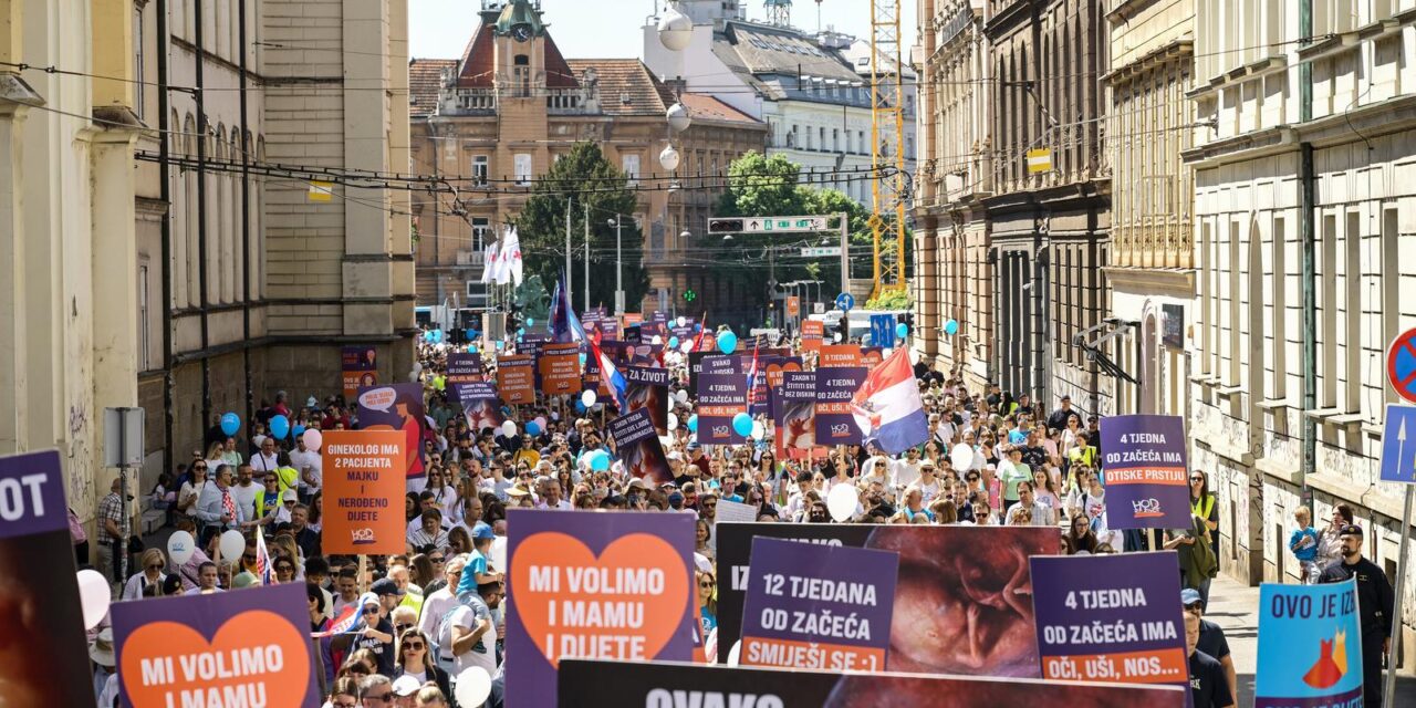 Zagreb: Manifestacija Hod za život pod geslom zaštite života i obitelji
