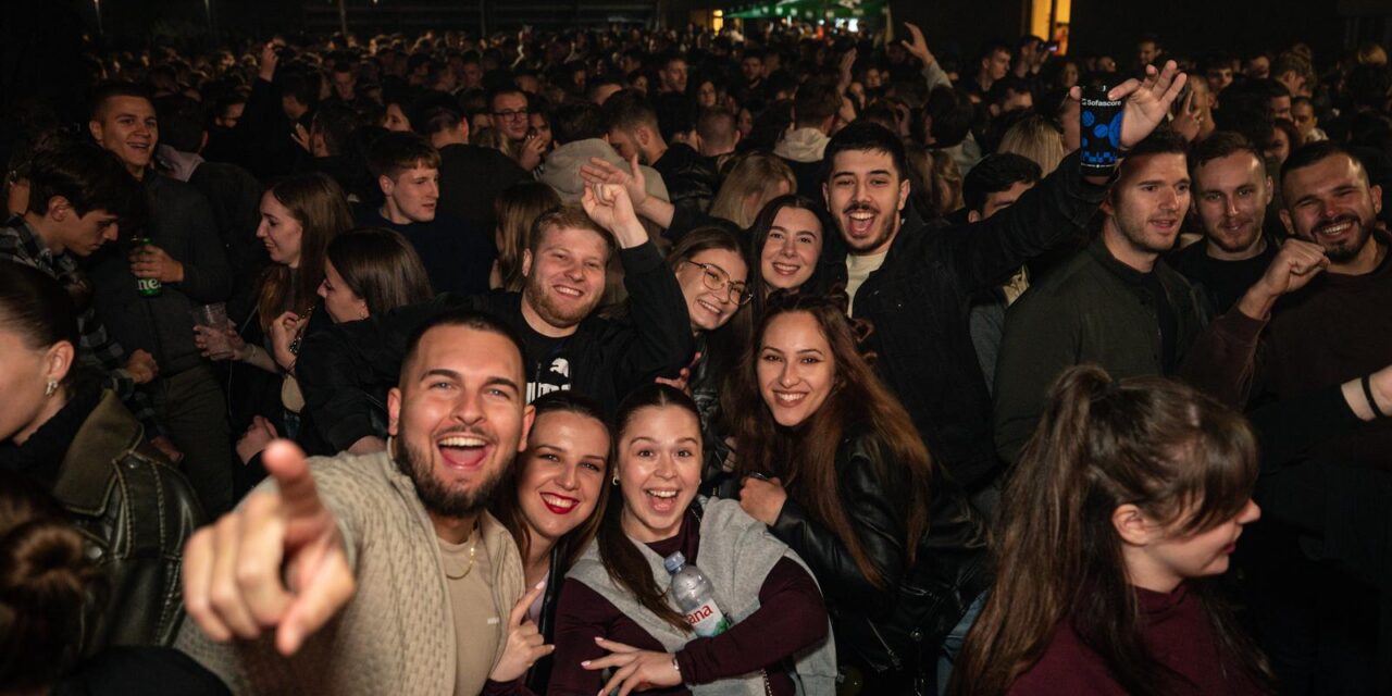 Zagreb: Koncert  Joleta na Radićevim danima