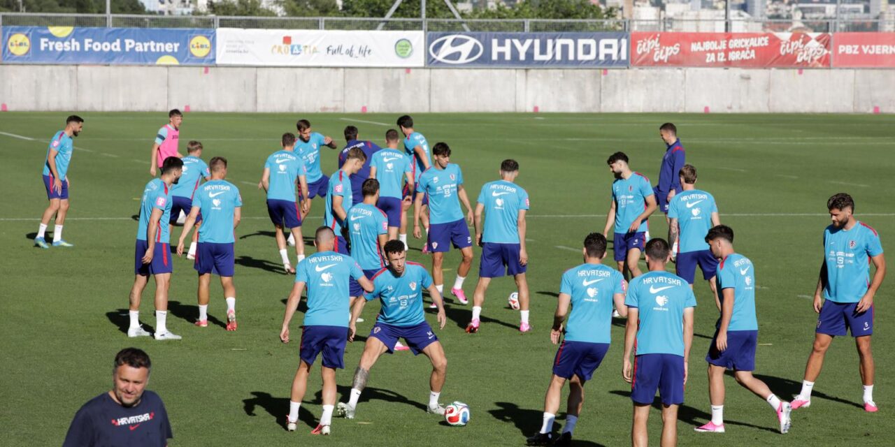 Rijeka: Trening hrvatske nogometne reprezentacije