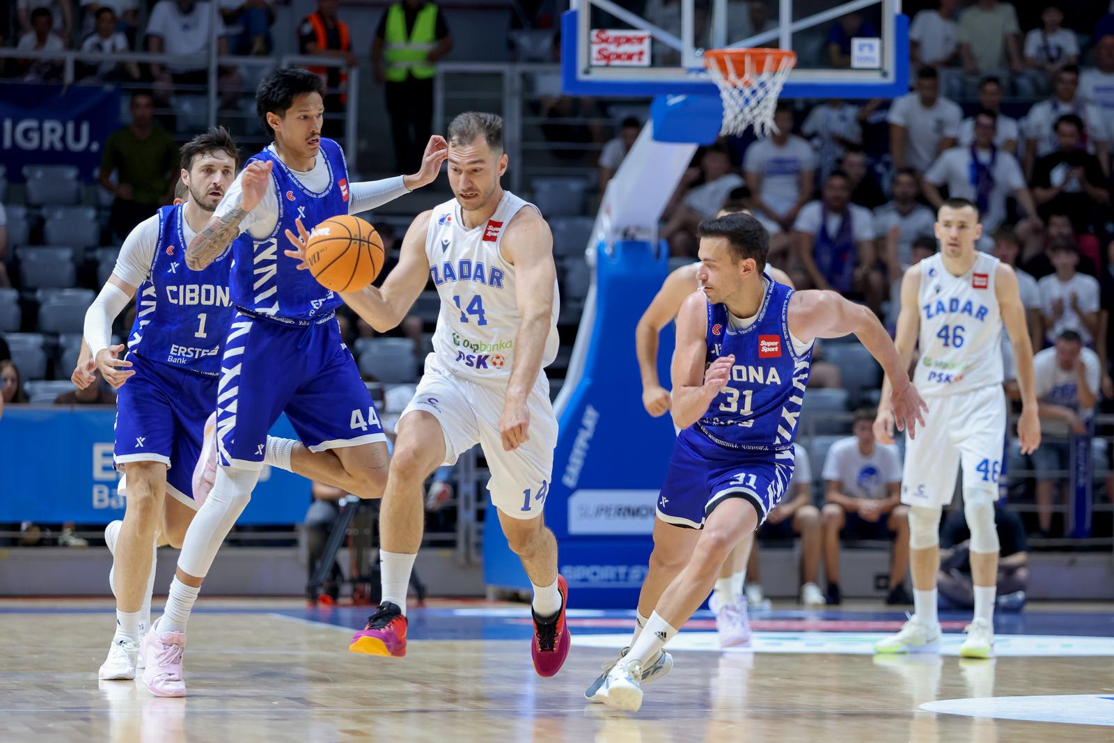 Zadar: Zadar i Cibona odigrali drugu utakmicu finala doigravanja SuperSport Premijer lige