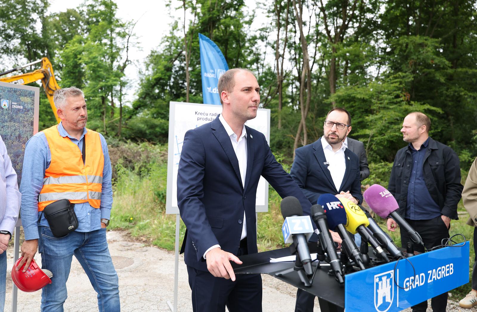 Zagreb: Gradonačelnik Tomašević obilježio početak radova na 3. etapi produžene Branimirove ulice