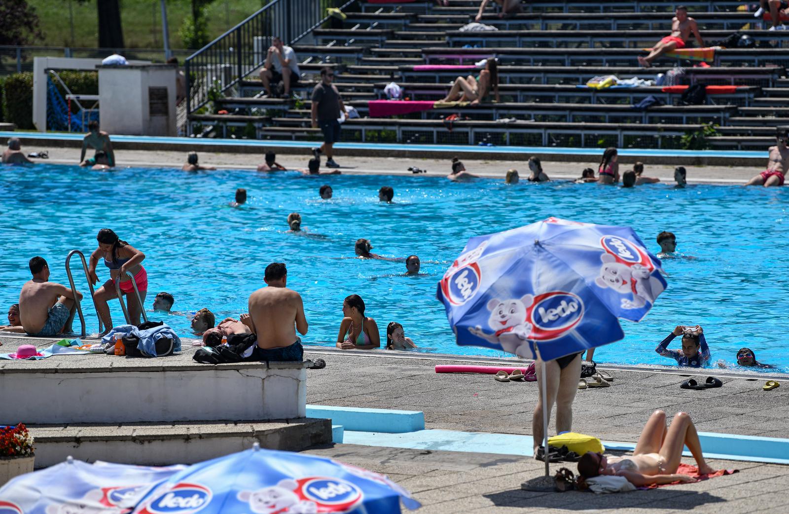 Na bazenu Mladost omogućeno besplatno kupanje tijekom velikih vrućina