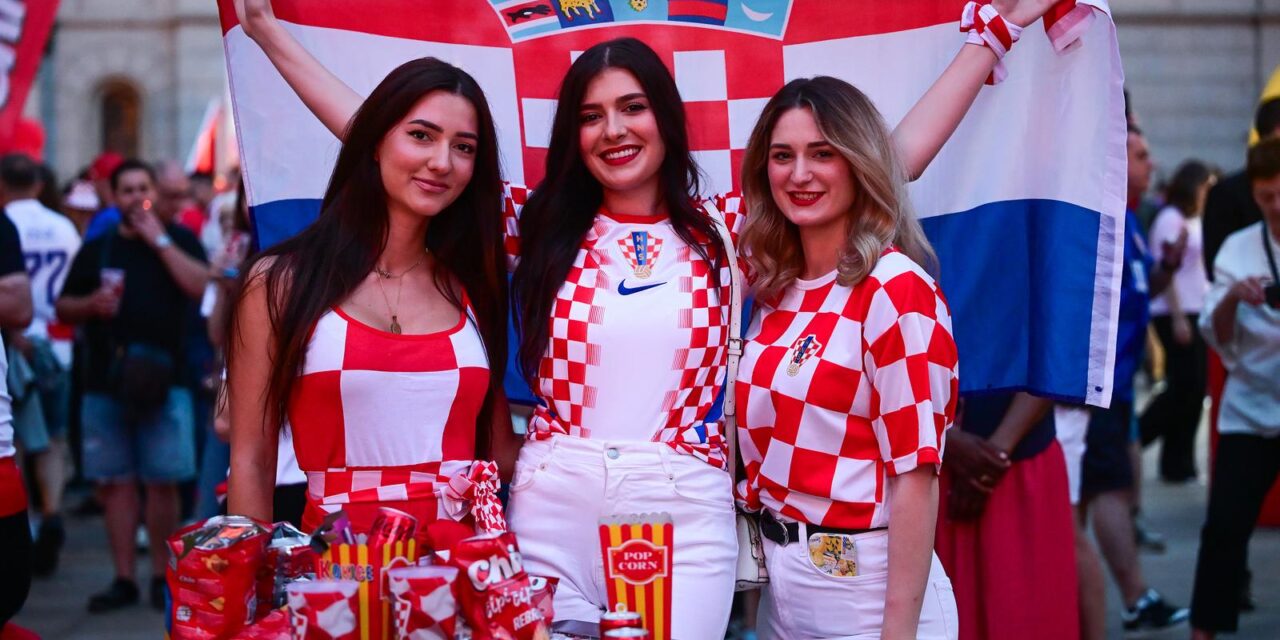 Zagreb: HNS-ova navijačka zona na Cvjetnom trgu