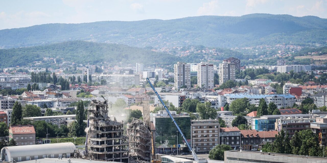 Zagreb: Nastavak rušenja Vjesnika