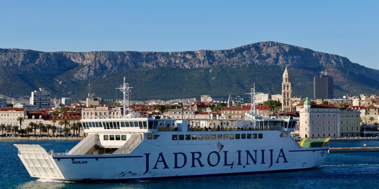 Split: Motivi grada s trajekta