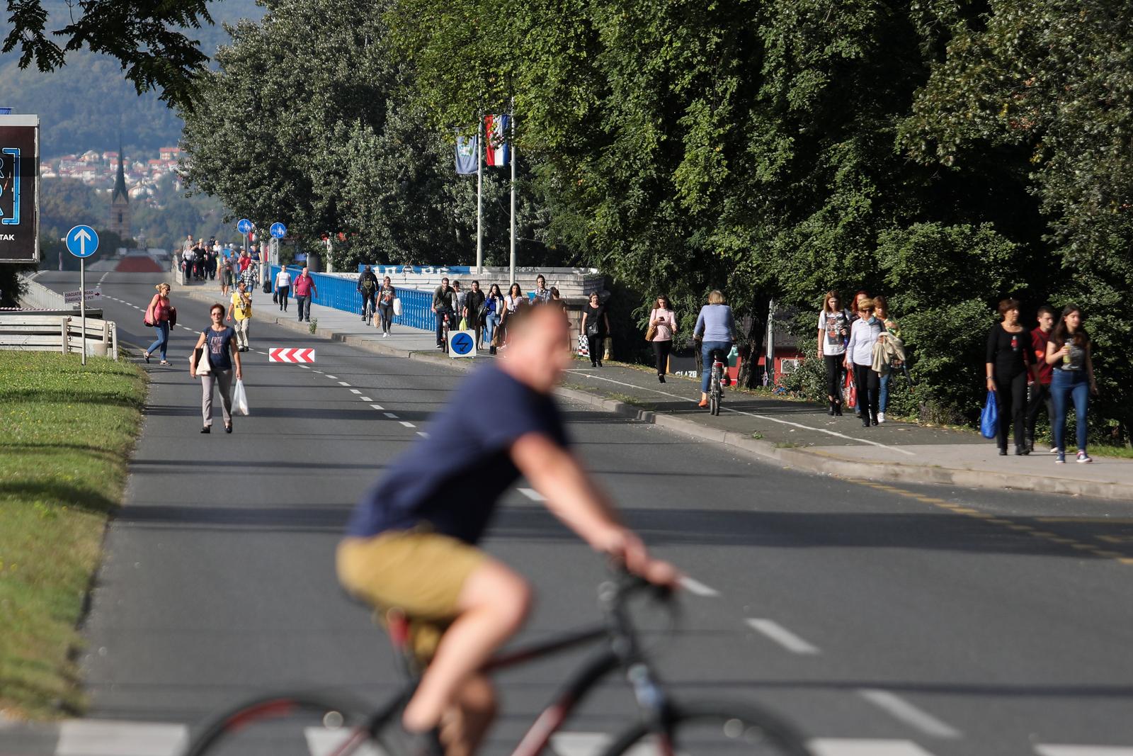 Zagreb: Most slobode zatvoren za promet zbog održavanja INA Delta Rallyja