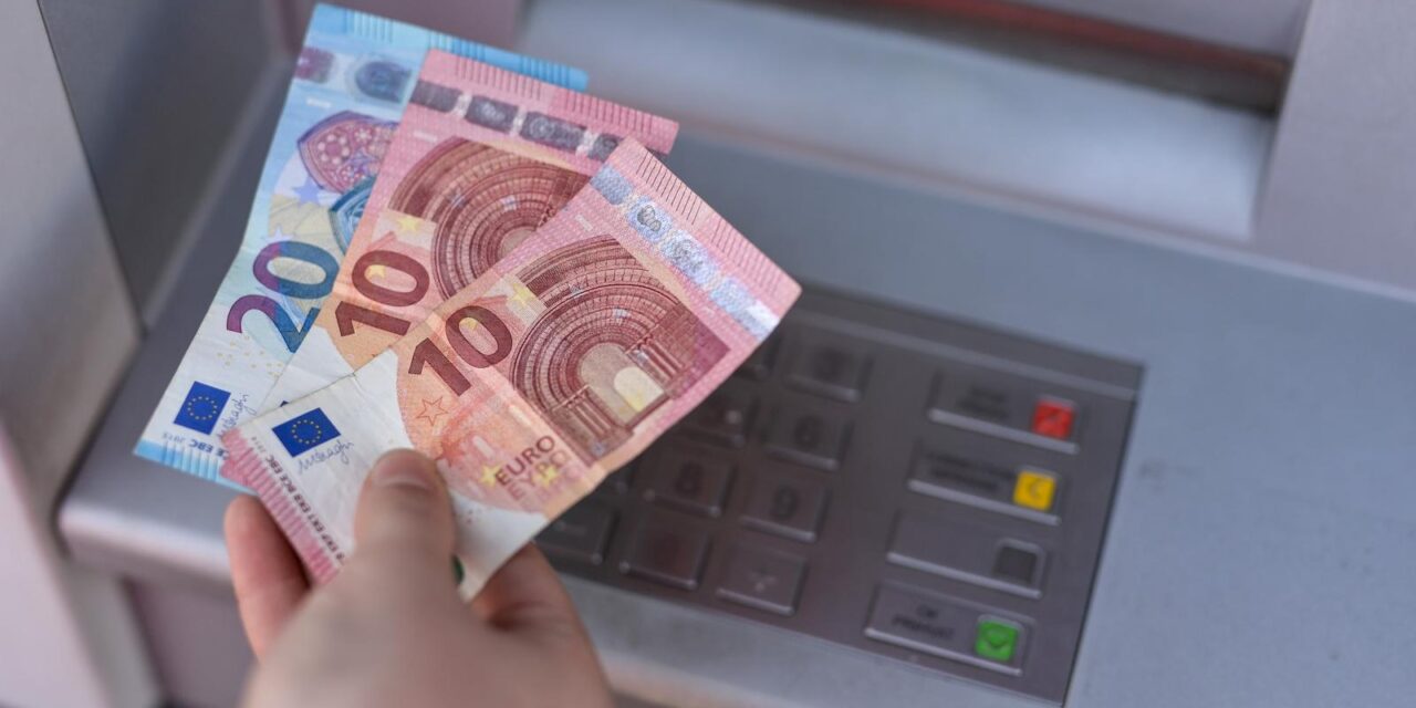 Od 1. siječnja euro postaje službena valuta u Hrvatskoj i nakon 29 godina zamijenit će kunu