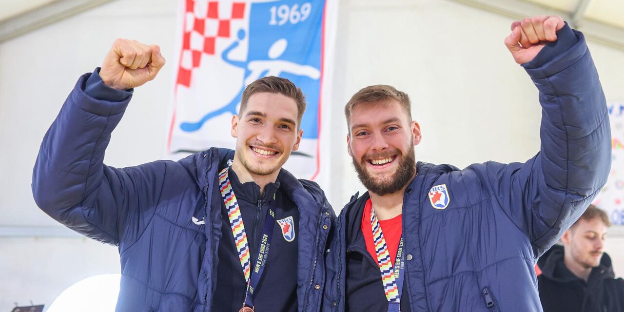 Do?ek bron?anih rukometa�a Rau�ana i Kuzmanovi?a u Brckovljanima