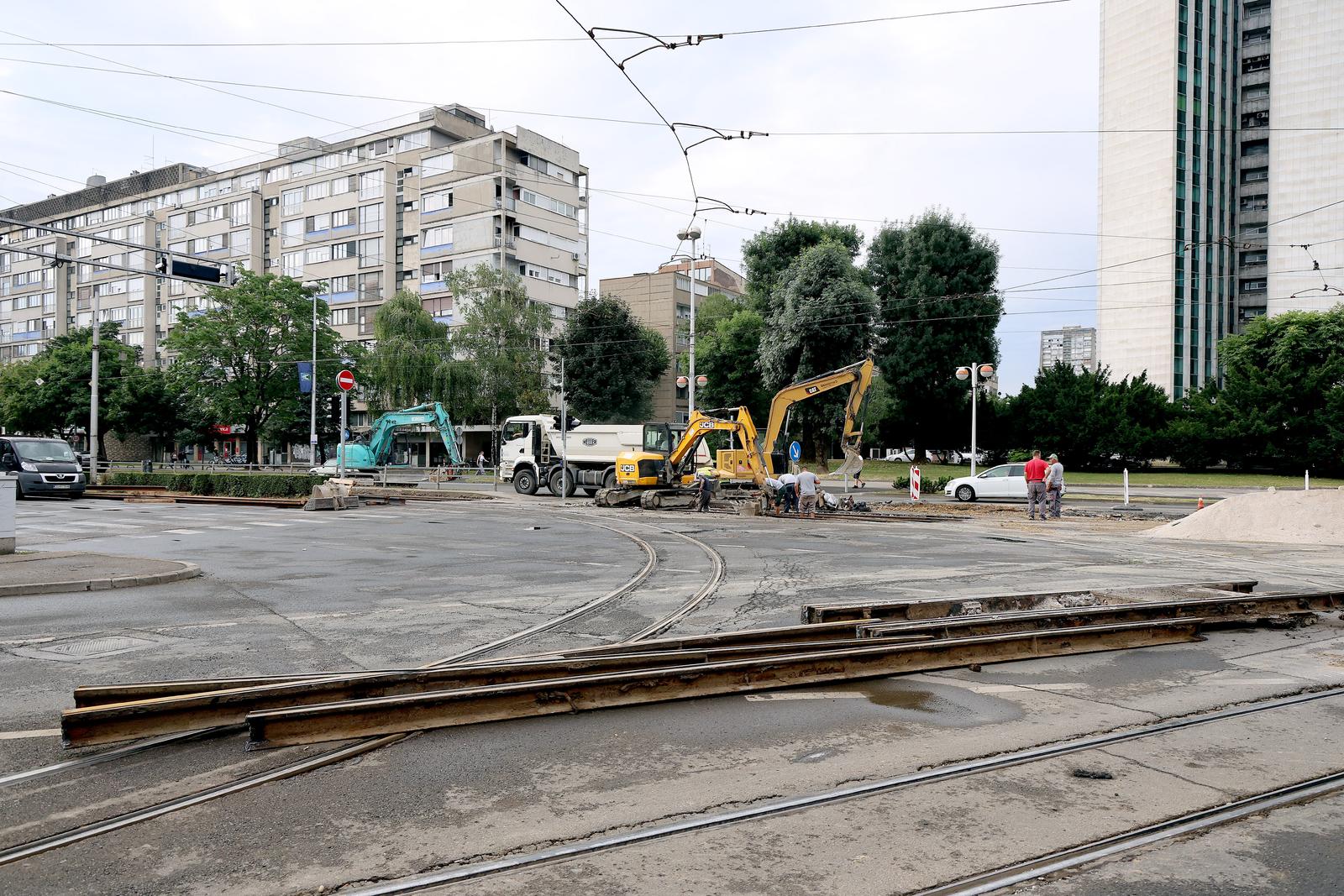 Zagreb: Zbog radova na križanju Savske i Vukovarske velika gužva, kritično na Vukovarskoj u smijeru zapada