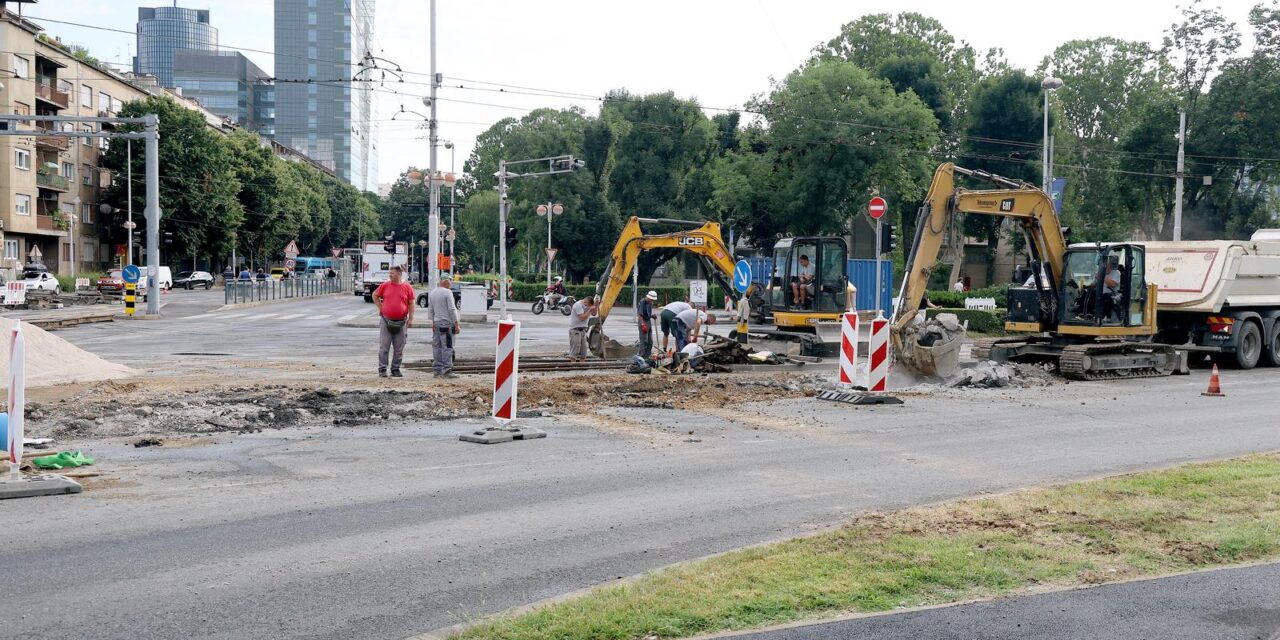 Zagreb: Zbog radova na križanju Savske i Vukovarske velika gužva, kritično na Vukovarskoj u smijeru zapada