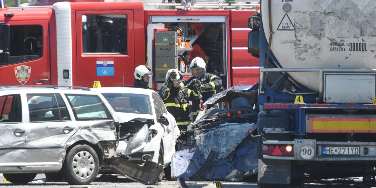 Koprivnica: U sudaru teretnjaka i tri auta poginula jedna osoba