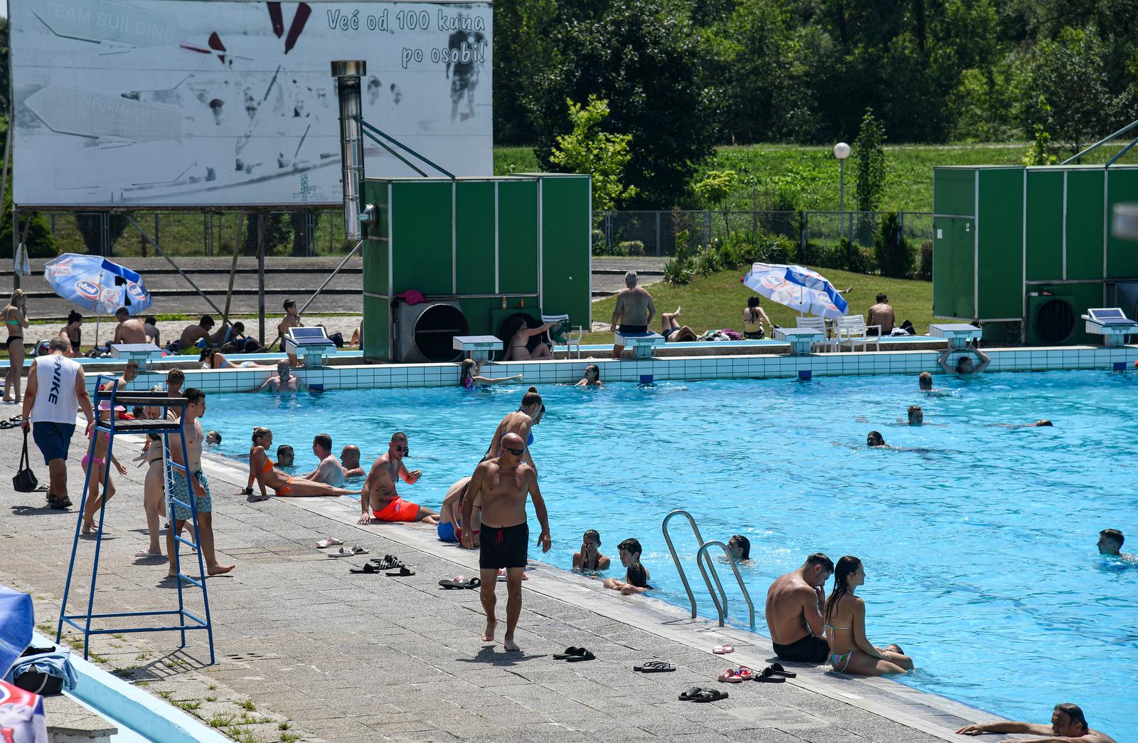 Na bazenu Mladost omogućeno besplatno kupanje tijekom velikih vrućina