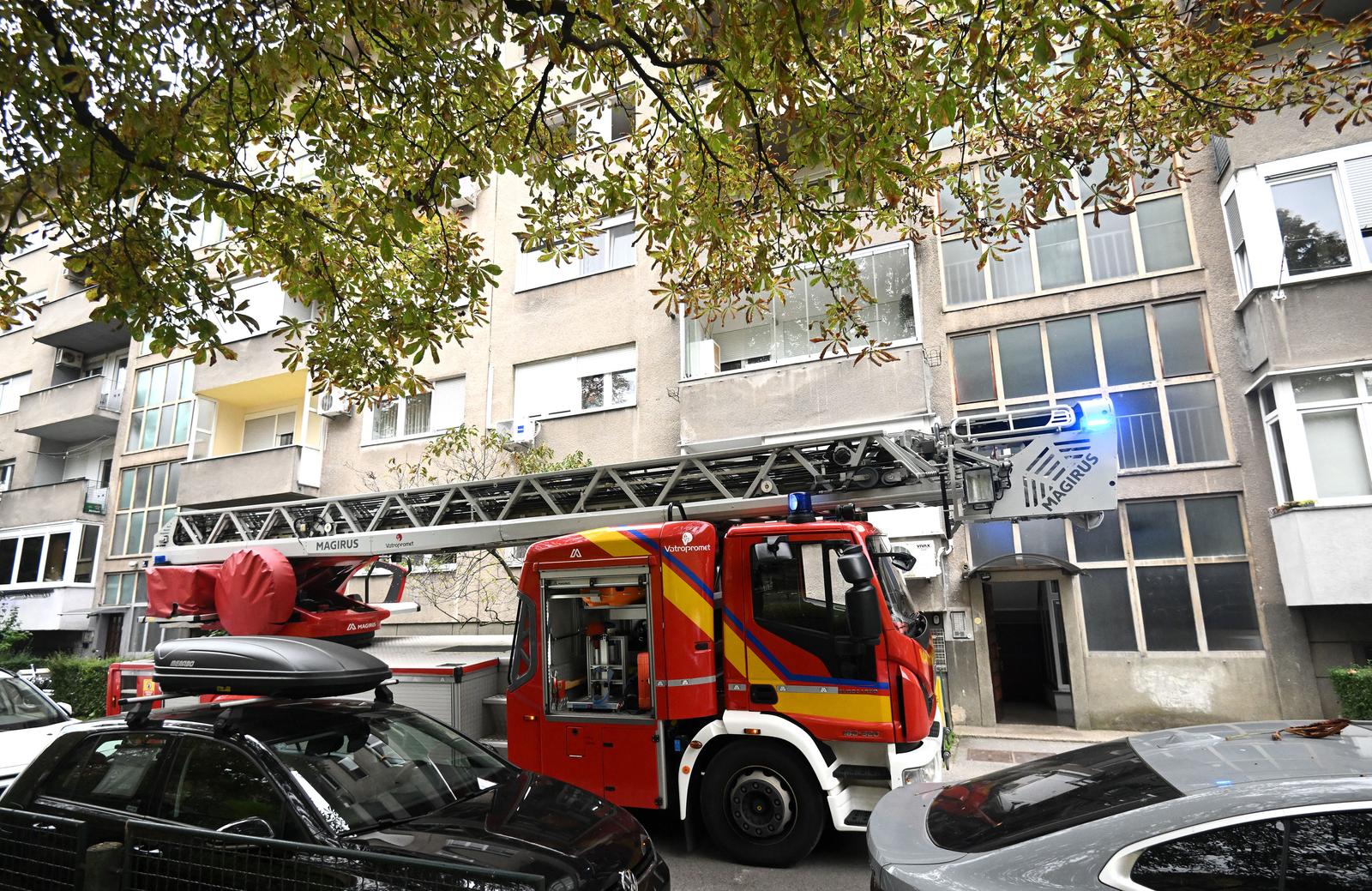 Zagreb: Vatrogasci ugasili požar stana